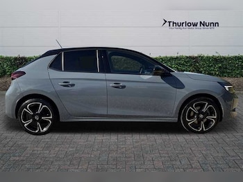 Used Vauxhall Corsa 2023 for sale - 76062543: Photo 2