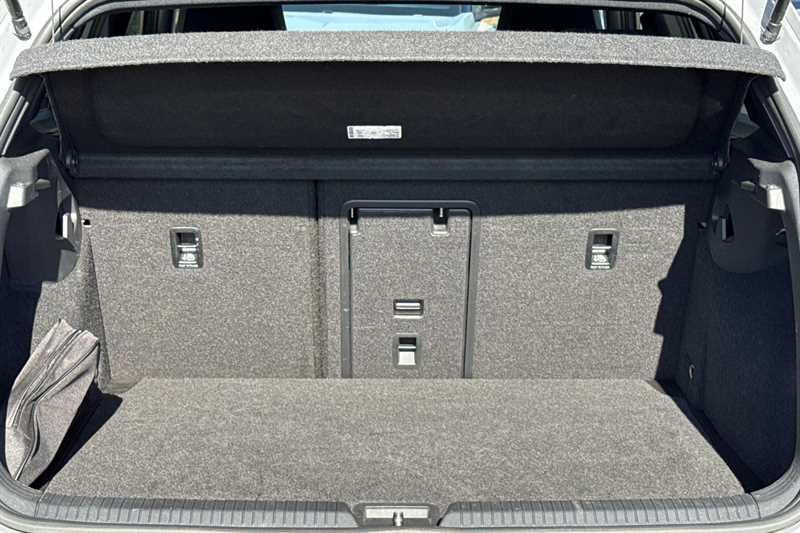 Used Volkswagen Golf 2022 for sale - 76155306: Photo 24
