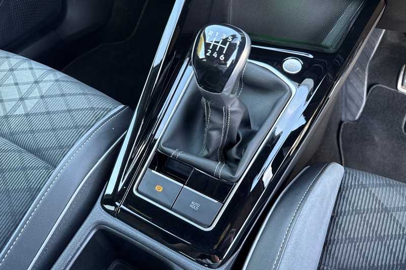 Used Volkswagen Golf 2022 for sale - 76155306: Photo 52