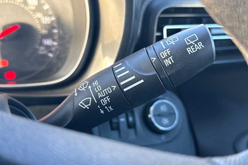 Used Vauxhall Combo Life 2019 for sale - 77145983: Photo 32