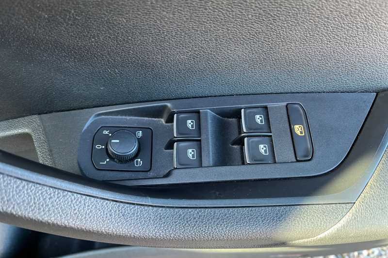 Used Skoda Karoq 2019 for sale - 77146180: Photo 16