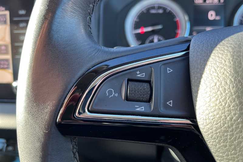 Used Skoda Karoq 2019 for sale - 77146180: Photo 21