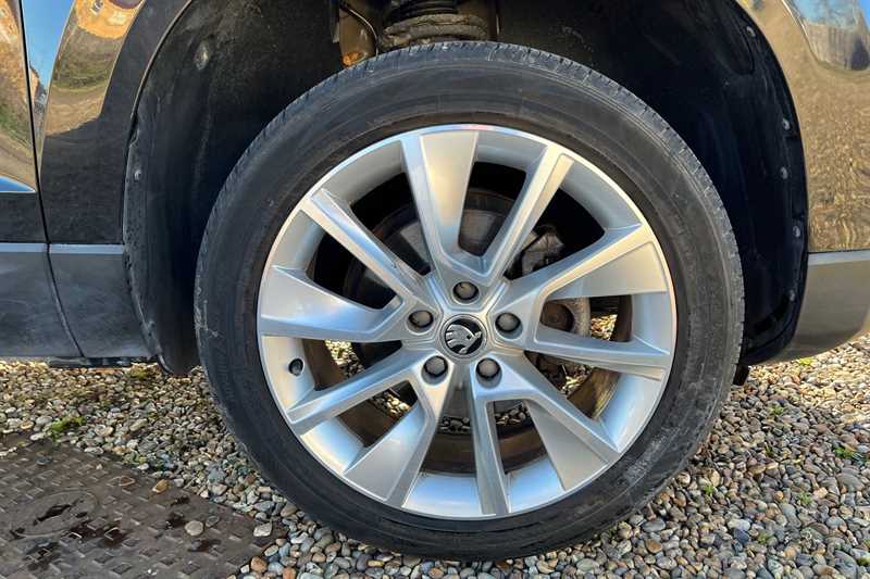Used Skoda Karoq 2019 for sale - 77146180: Photo 9