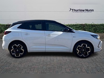 Used Vauxhall Grandland 2023 for sale - 77810464: Photo