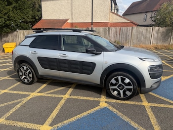 Used Citroen C4 Cactus 2016 for sale - 79538509: Photo