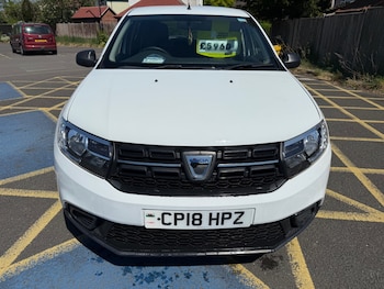 Used Dacia Sandero 2018 for sale - 75963092: Photo
