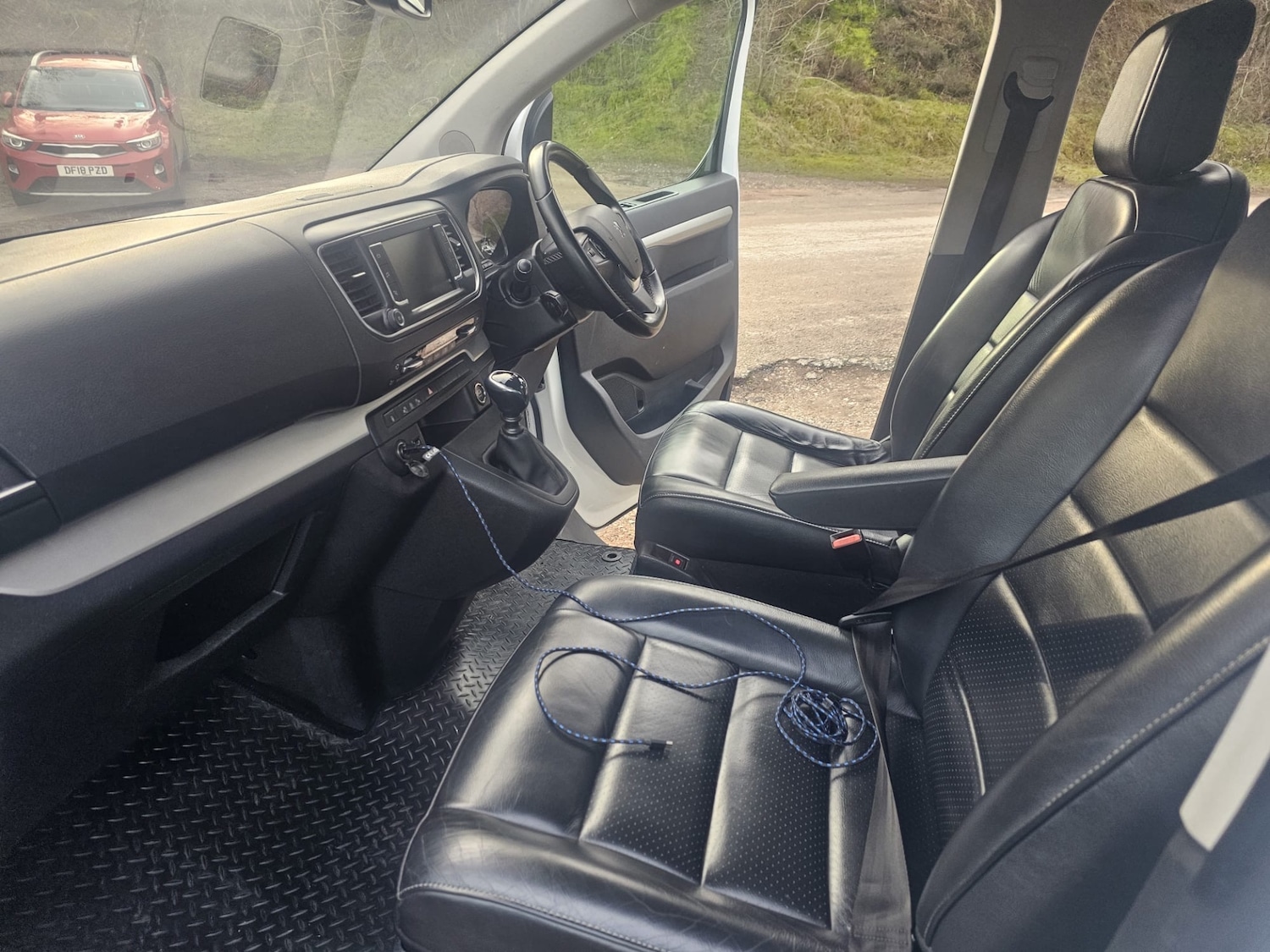 Used Peugeot Traveller 2021 for sale - 77603498: Photo 22