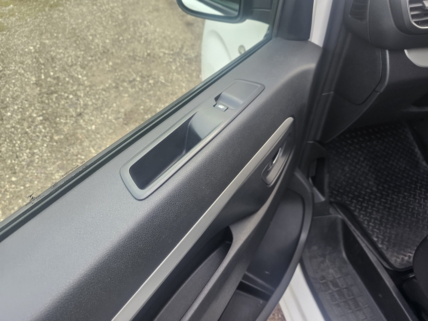 Used Peugeot Traveller 2021 for sale - 77603498: Photo 25