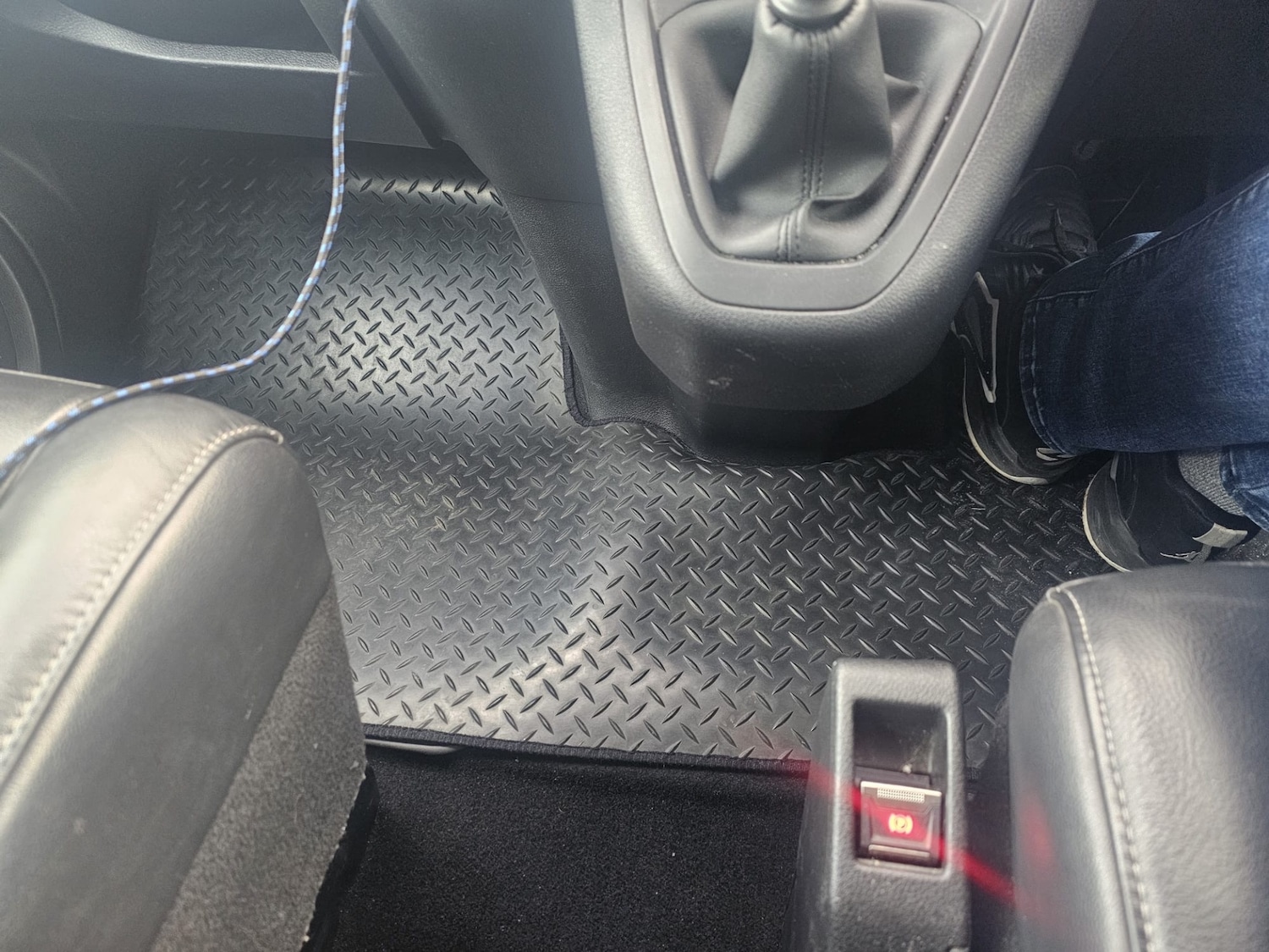 Used Peugeot Traveller 2021 for sale - 77603498: Photo 29