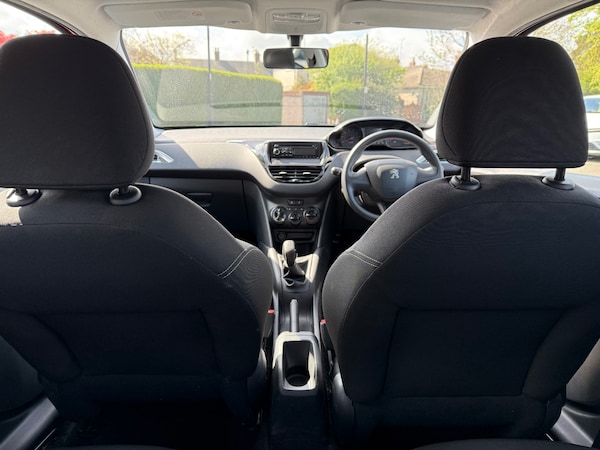 Used Peugeot 208 2013 for sale - 74435360: Photo 11