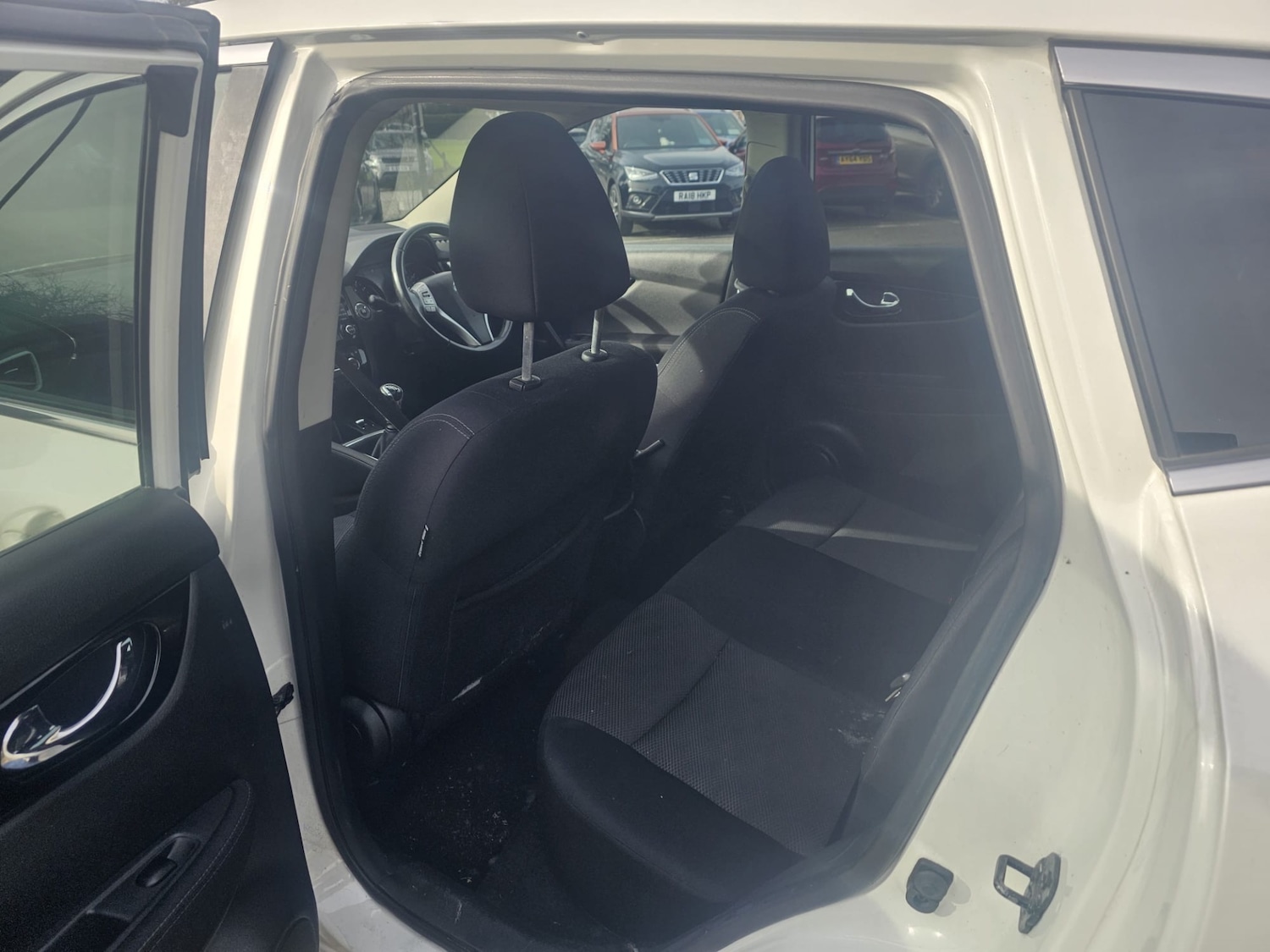 Used Nissan Qashqai 2014 for sale - 77603482: Photo 14