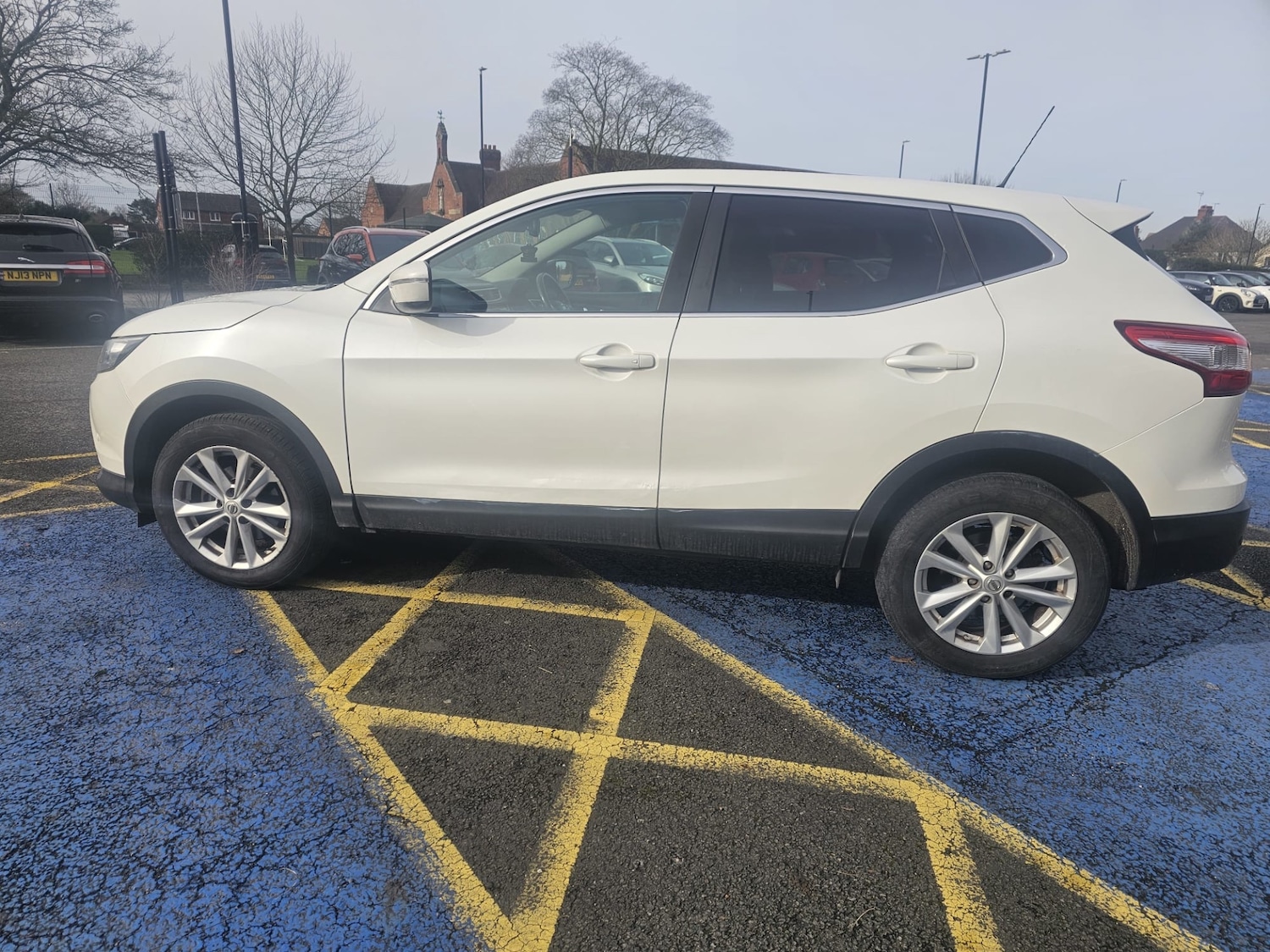 Used Nissan Qashqai 2014 for sale - 77603482: Photo 7