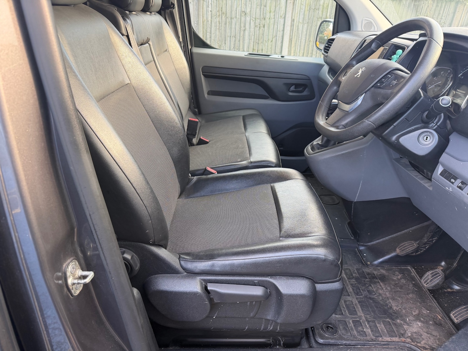 Used Peugeot Expert 2018 for sale - 76904824: Photo 19