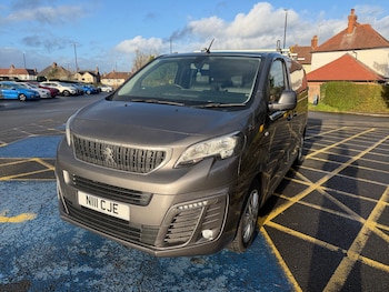Used Peugeot Expert 2018 for sale - 76904824: Photo