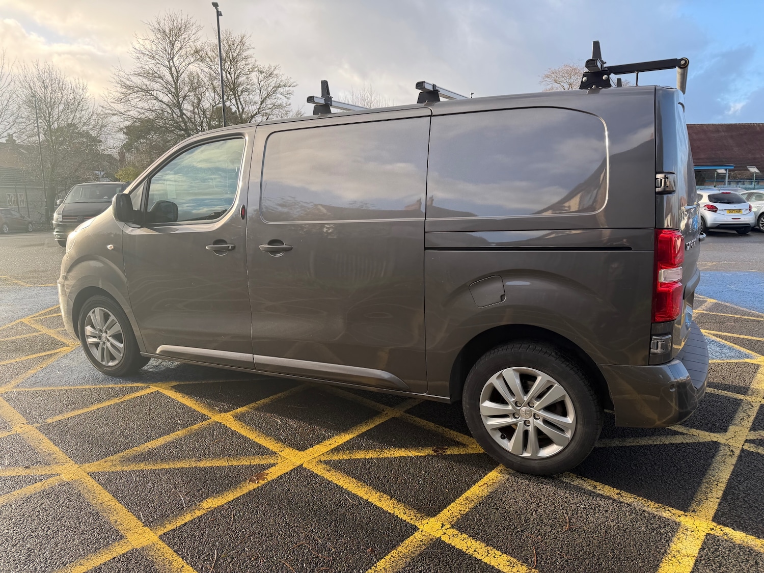 Used Peugeot Expert 2018 for sale - 76904824: Photo 7