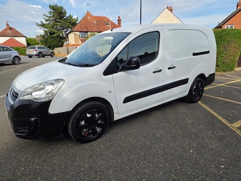 Used Peugeot Partner 2017 for sale - 79538685: Photo