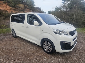 Used Peugeot Traveller 2021 for sale - 78944337: Photo