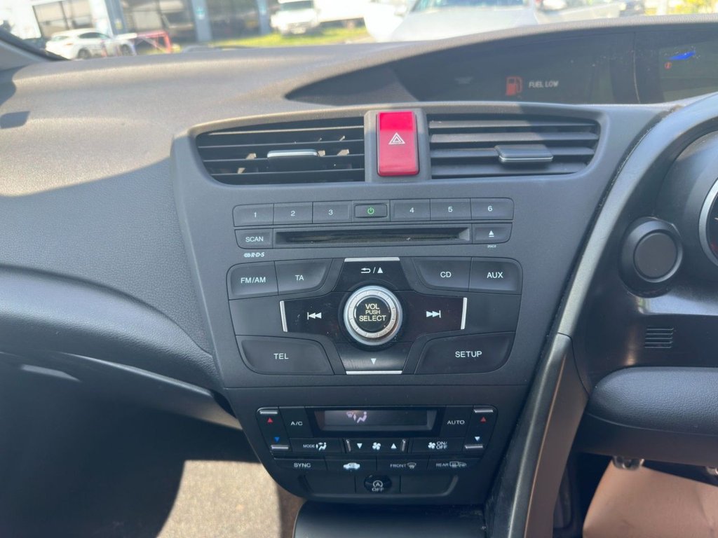 Used Honda Civic 2012 for sale - 77697675: Photo 13