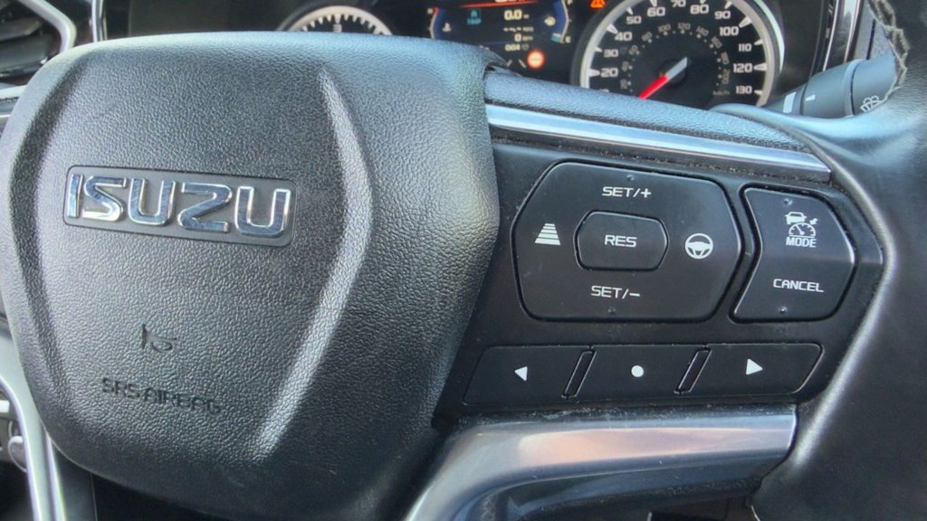 Used Isuzu D-Max 2023 for sale - 77919893: Photo 30