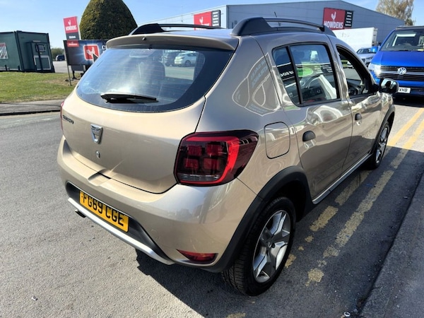 Used Dacia Sandero Stepway 2019 for sale - 76185235: Photo 7