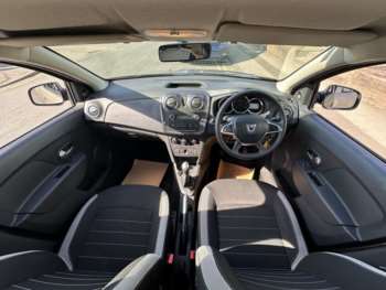 Used Dacia Sandero Stepway 2019 for sale - 74368280: Photo