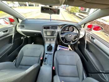 Used Volkswagen Golf 2016 for sale - 74511996: Photo