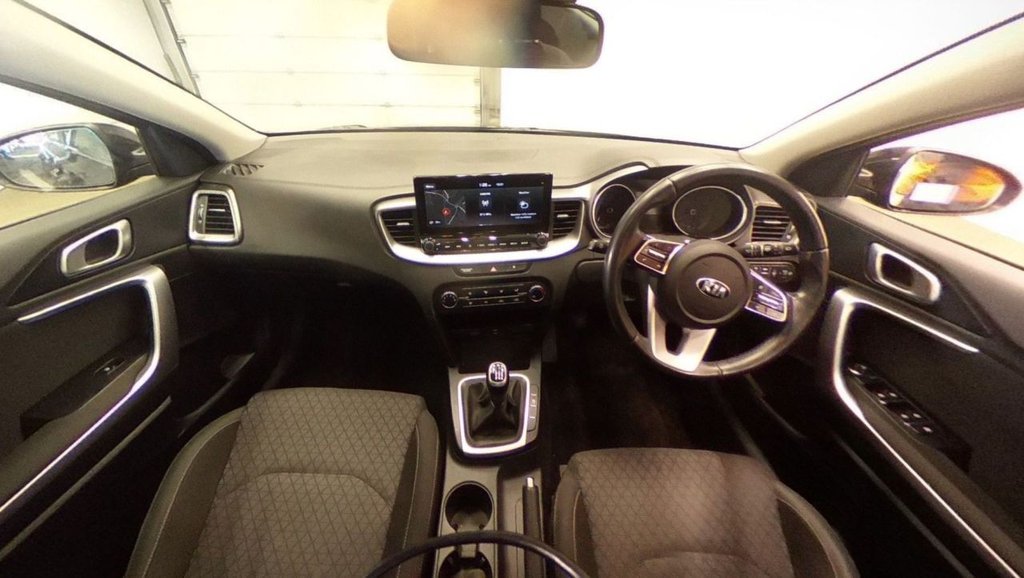 Used Kia Ceed 2020 for sale - 77263931: Photo 2