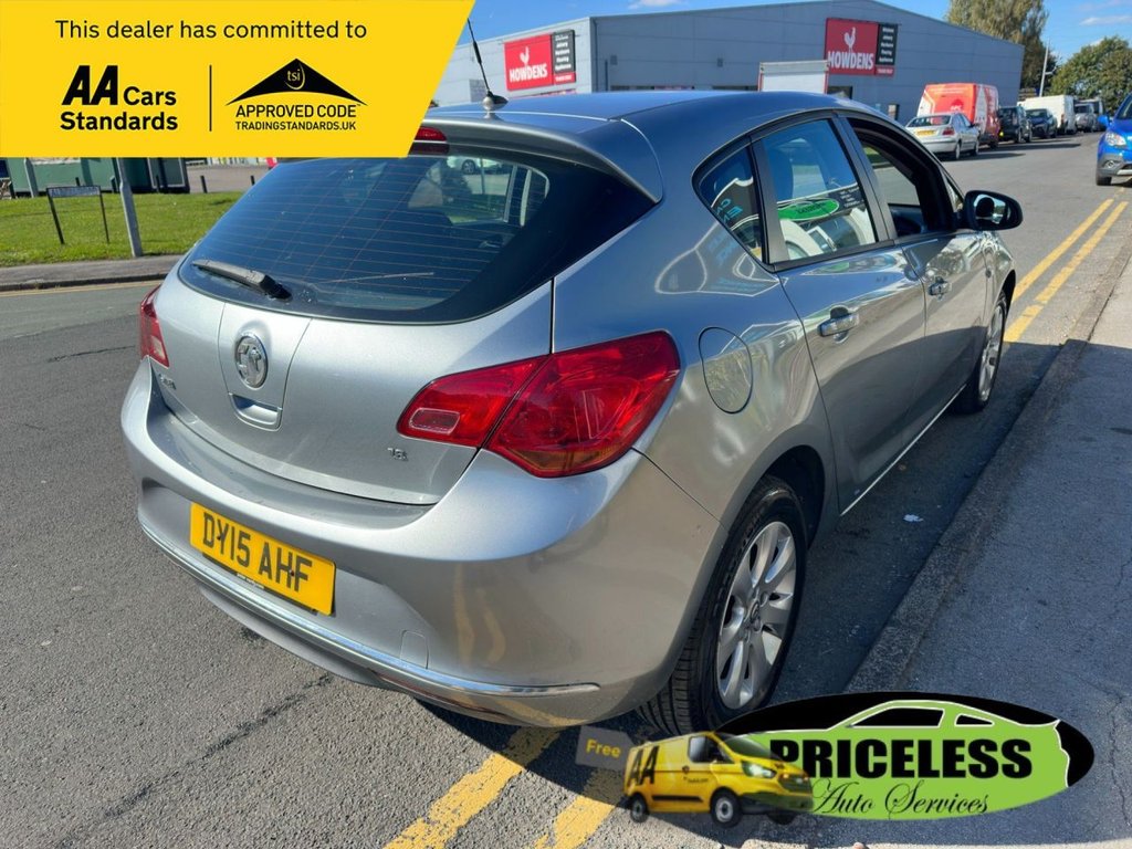 Used Vauxhall Astra 2015 for sale - 77463453: Photo 8