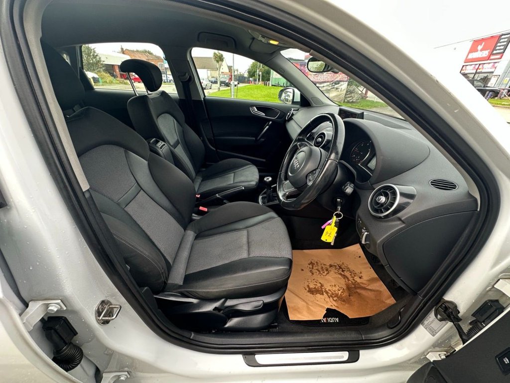 Used Audi A1 2012 for sale - 76203451: Photo 11