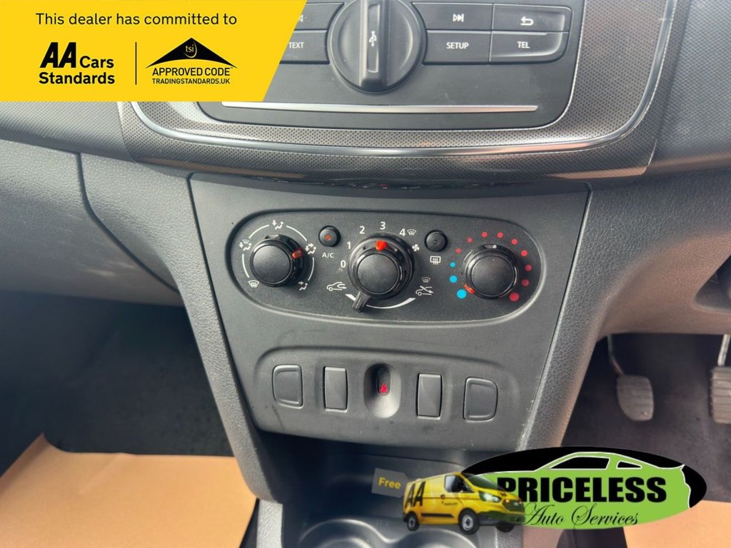 Used Dacia Sandero Stepway 2018 for sale - 76185234: Photo 13