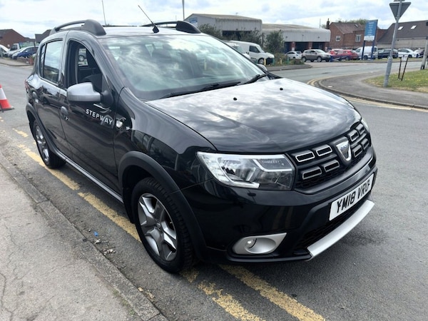 Used Dacia Sandero Stepway 2018 for sale - 76185234: Photo 4