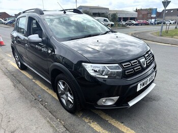 Used Dacia Sandero Stepway 2018 for sale - 76185234: Photo 4