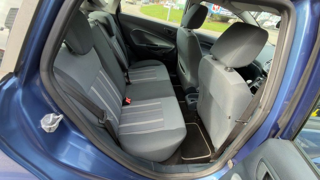 Used Ford Fiesta 2010 for sale - 77905102: Photo 10