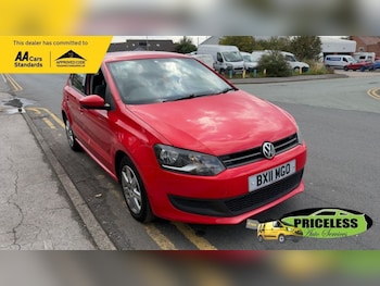 Used Volkswagen Polo 2011 for sale - 79643429: Photo