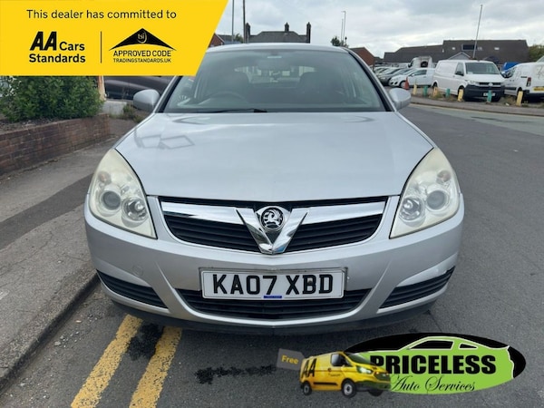 Used Vauxhall Vectra 2007 for sale - 75665918: Photo 8