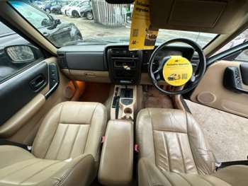 Used Jeep Cherokee 2000 for sale - 73550910: Photo