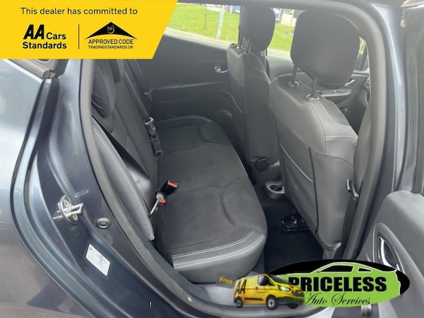 Used Renault Clio 2018 for sale - 74091114: Photo 10