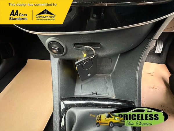 Used Renault Clio 2018 for sale - 74091114: Photo 12