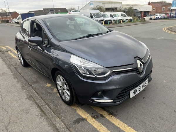 Used Renault Clio 2018 for sale - 74091114: Photo 4