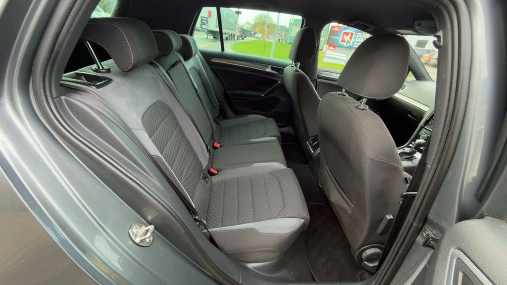 Used Volkswagen Golf 2018 for sale - 76867757: Photo 10