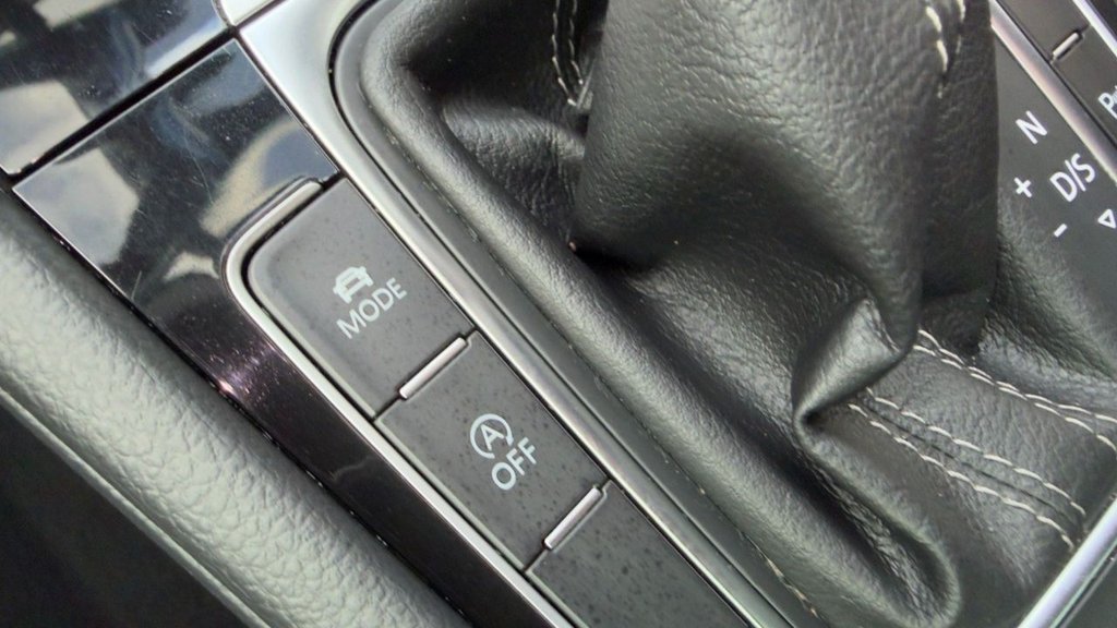 Used Volkswagen Golf 2018 for sale - 76867757: Photo 14