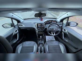 Used Peugeot 2008 2019 for sale - 77583459: Photo