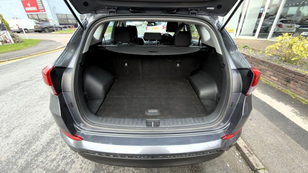 Used Hyundai TUCSON 2018 for sale - 76406583: Photo 10