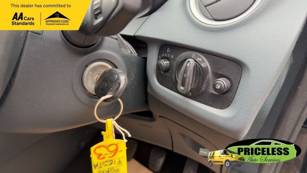 Used Ford Fiesta 2010 for sale - 77905063: Photo 17