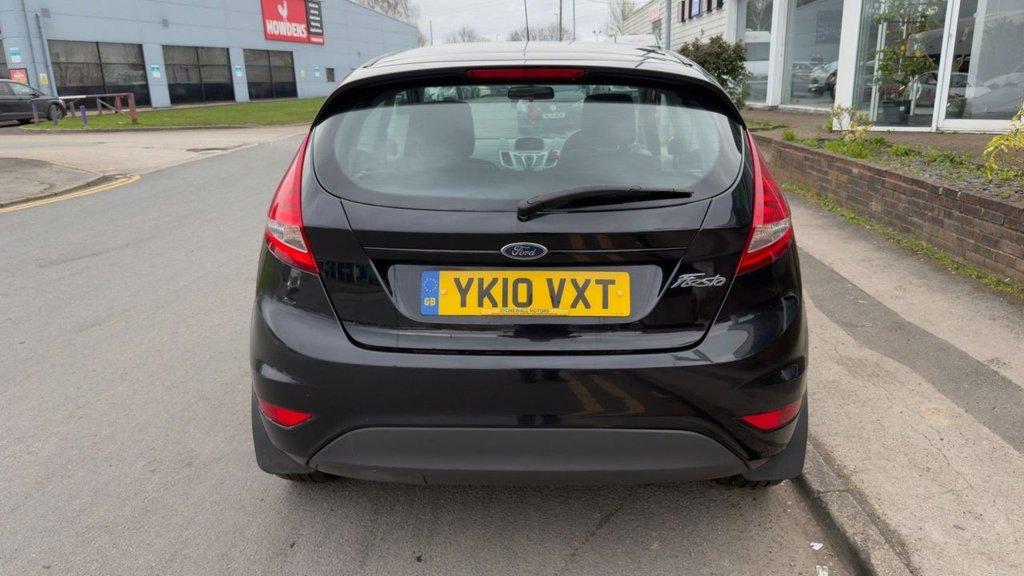 Used Ford Fiesta 2010 for sale - 77905063: Photo 6