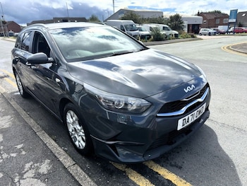 Used Kia Ceed 2021 for sale - 76009435: Photo 4