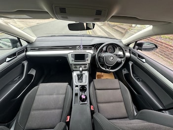 Used Volkswagen Passat 2017 for sale - 75726994: Photo