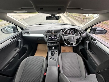 Used Volkswagen Tiguan 2017 for sale - 76162694: Photo