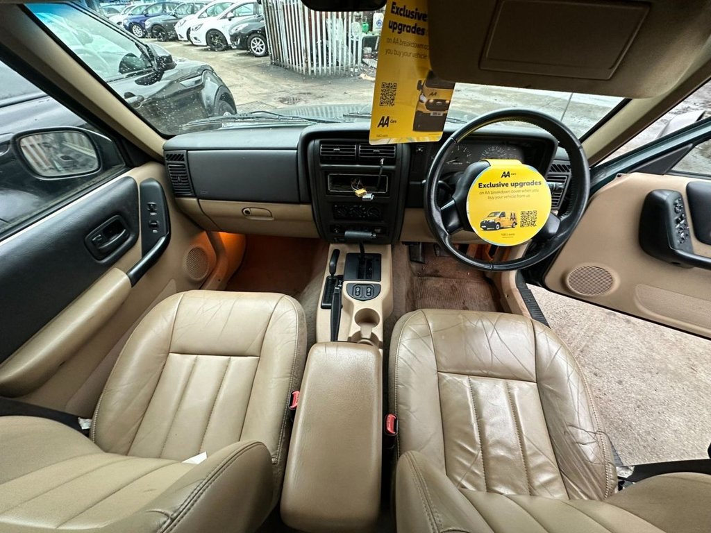 Used Jeep Cherokee 2000 for sale - 77697674: Photo 2