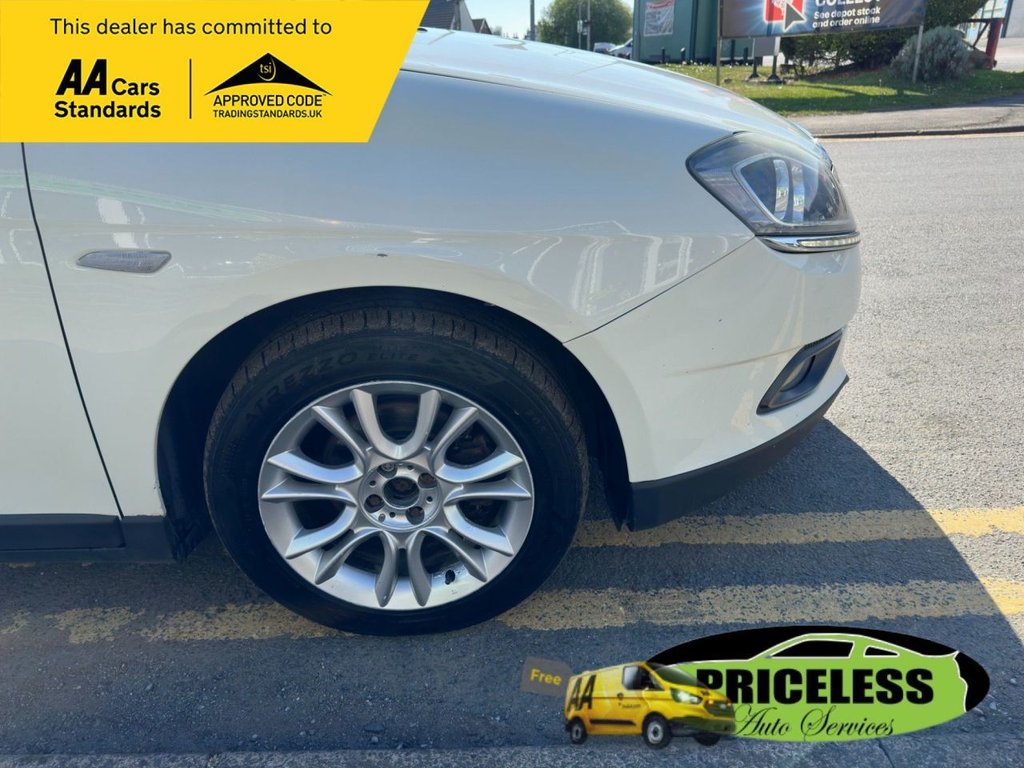 Used Chrysler Delta 2012 for sale - 77642155: Photo 20